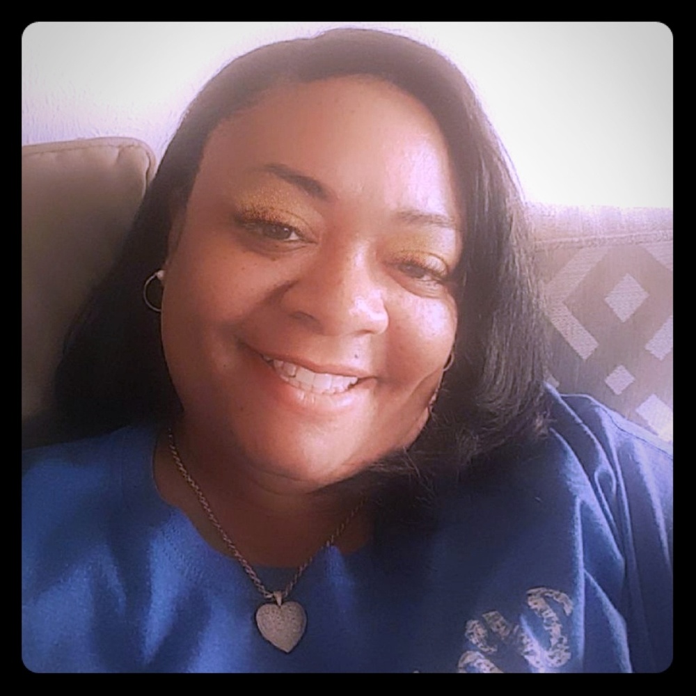 Meet your Posher, Venisha